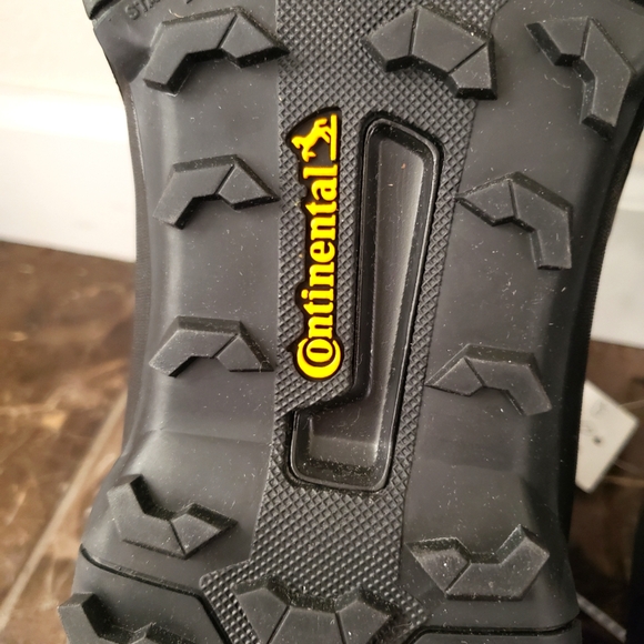 NWT ADIDAS TERREX AX4 || BRAND NEW!! MEN'S SHOES - Picture 7 of 11